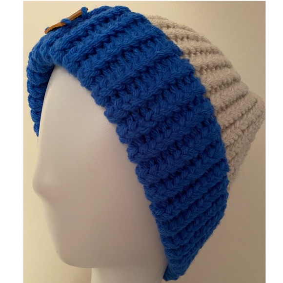 NWT Loom Knitted Hats, Warm and cozy, Knitting, Hats, Handmade by Seller. Unisex - Picture 1 of 4